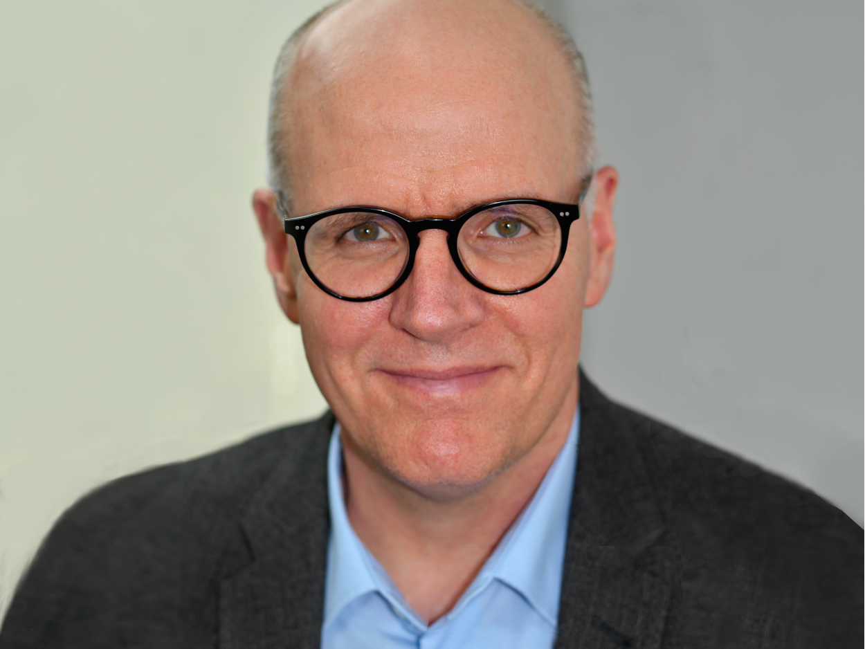 Foto des Englischtrainers und Übersetzers Jay Bergstrom.